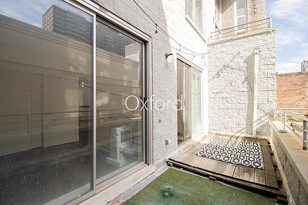 Rented by Oxford Property Group | media 17