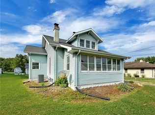 3604 Western Ave, Mattoon, IL 61938