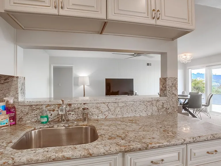 8302 Prestwick Dr — Photo 34