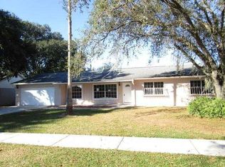 106 Mary Kay Ct, Brandon, FL 33511