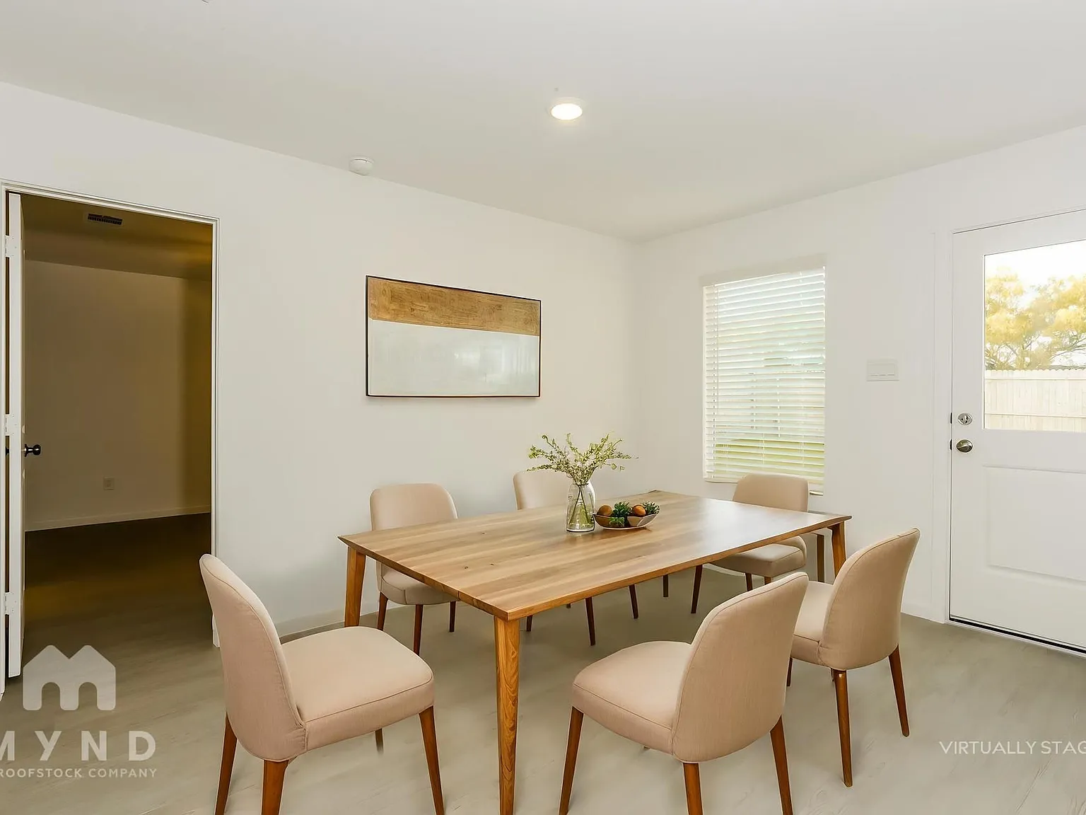 3 bed, 2.0 bath, 1260 sqft, $2,275 — Photo 4