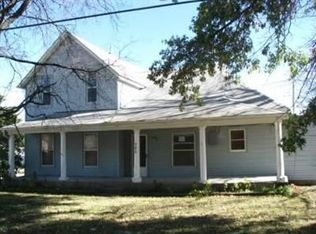 520 N Pine St, Lebo, KS 66856