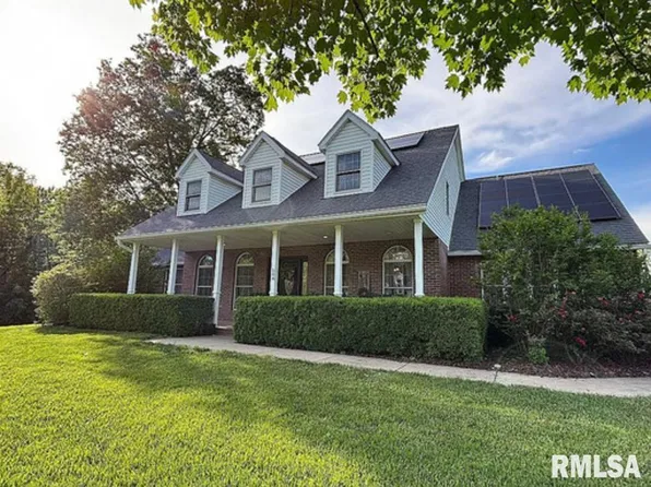 504 Arbor Dr, Carterville, IL 62918