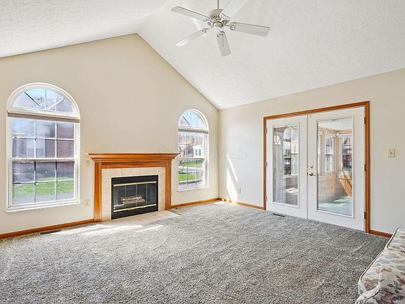 2nd image of 5955 Glenvillage Dr