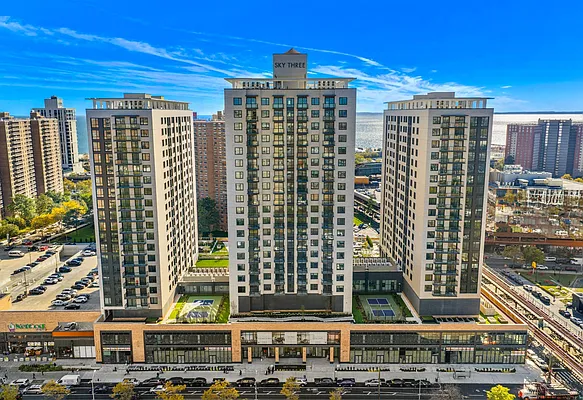 Sky Three Residences Club