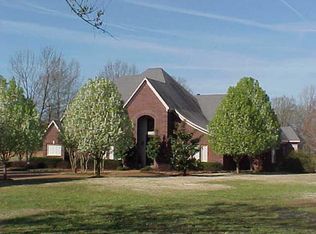 2655 Roland Rd, Arlington, TN 38002