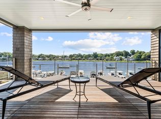 111 Rowayton Ave #201, Norwalk, CT 06853