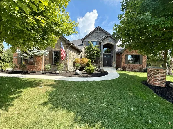 11076 Cold Spring Dr, Dayton, OH 45458