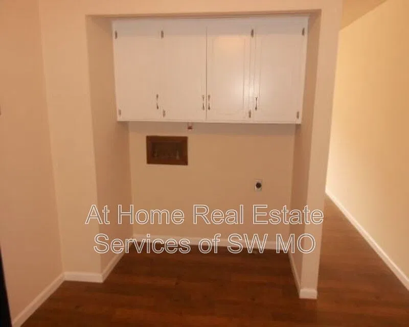 2 bed, 1.0 bath, 800 sqft, $680 — Photo 4
