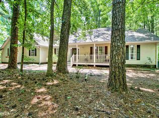 2093 Gordon Rd, Moreland, GA 30259