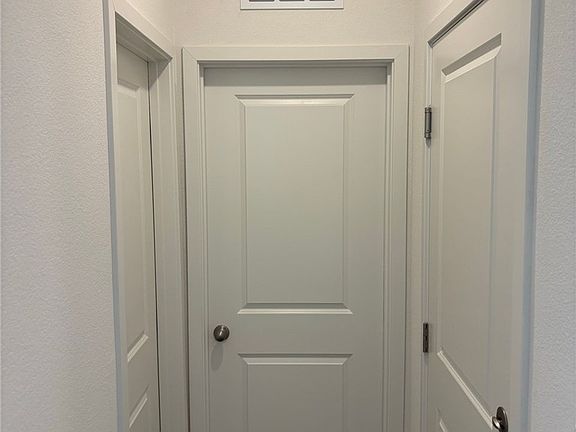 4th image of 3589 Mascali Ave
