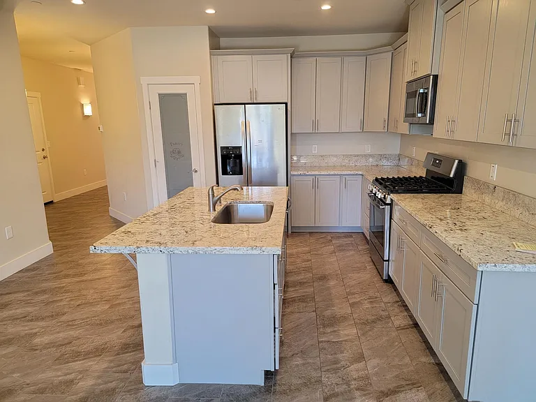 2876 Winesap Cir — Photo 9