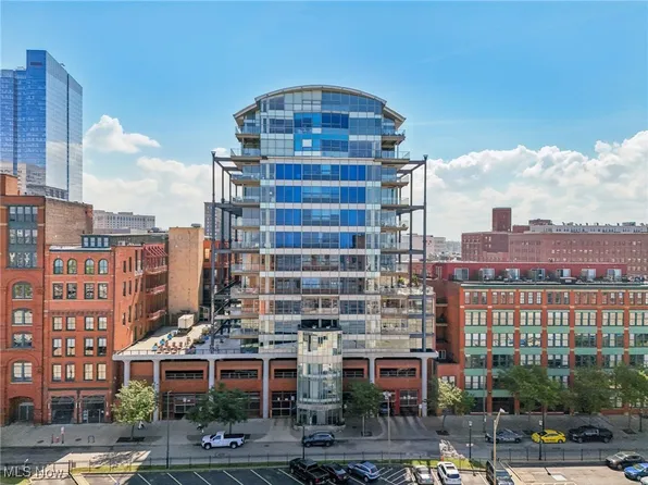 701 W Lakeside Ave APT 1008, Cleveland, OH 44113