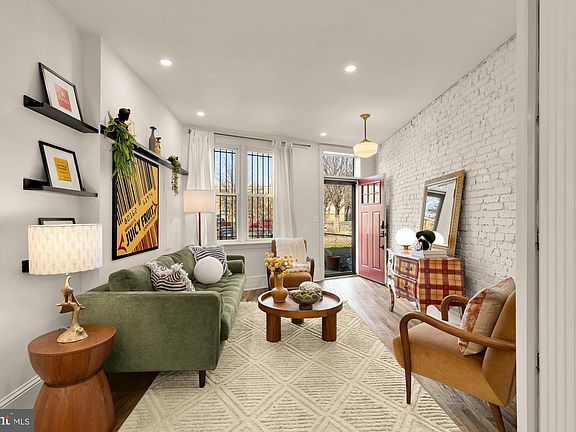 4th image of 1237 Potomac Ave SE