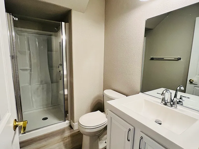 9742 W Tompkins Ave — Photo 17