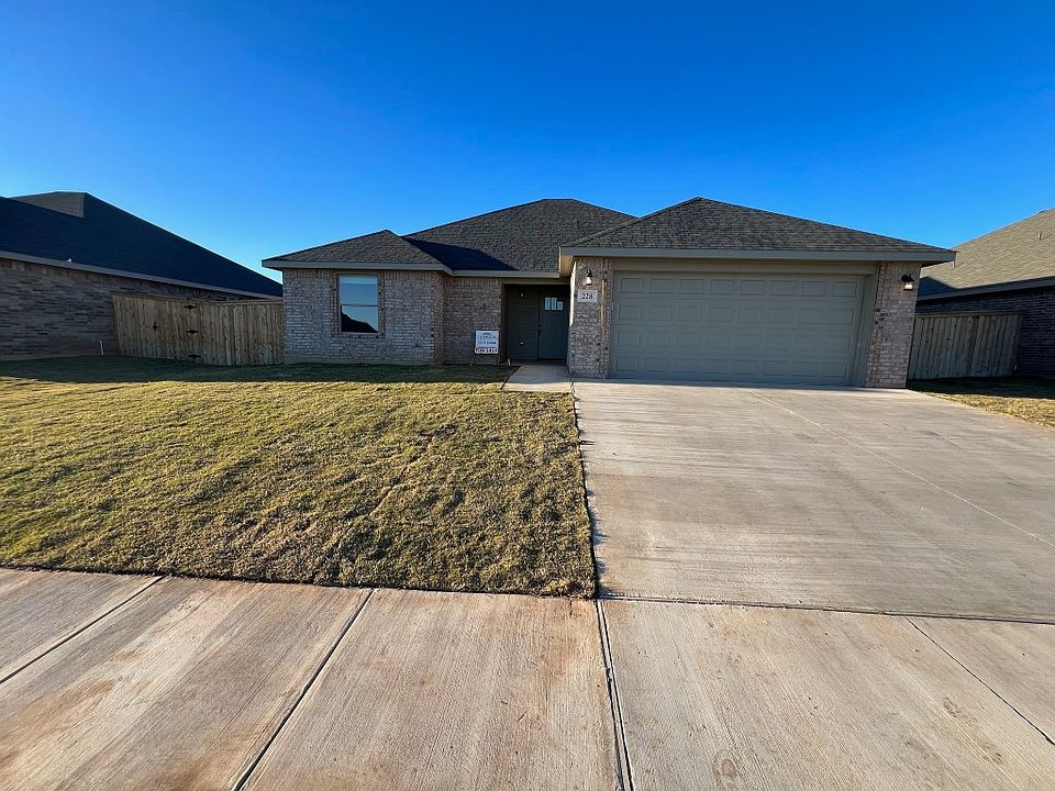 1st image of 228 Evening Shade Ln