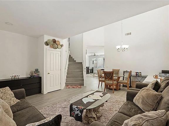 2nd image of 5447 Benttree Way