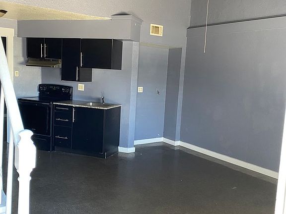5th image of 131 Marion Berry Pkwy #6
