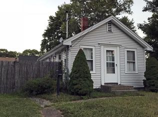 90 Forest St, Rockland, MA 02370