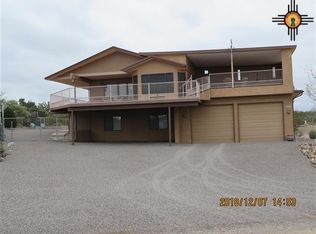 201 Northern Dr, Elephant Butte, NM 87935