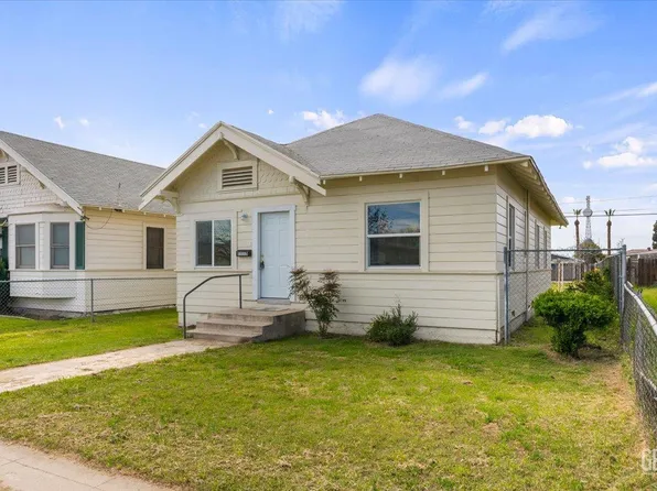 1115 Lexington St, Delano, CA 93215