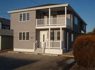 211 7th St S #B, Brigantine, NJ 08203