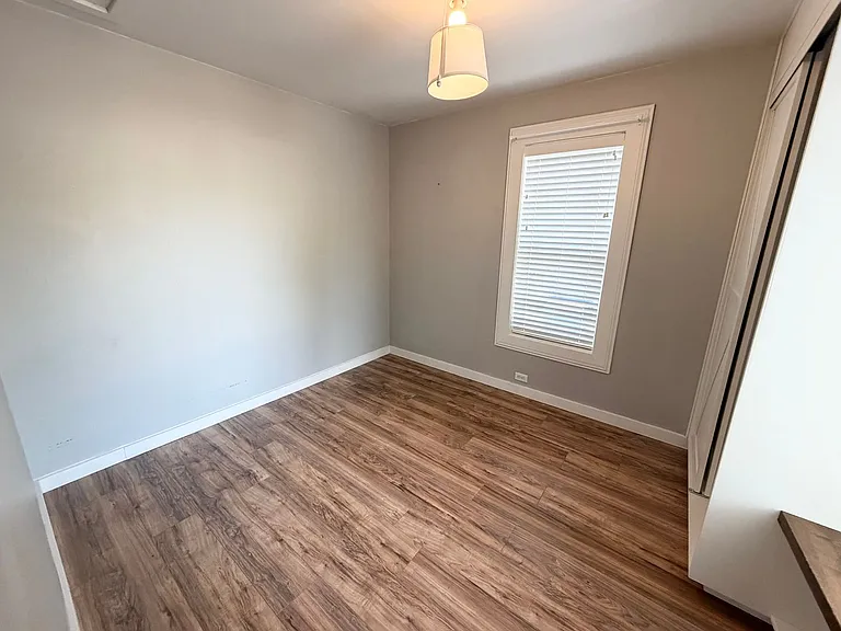 9216 N Portsmouth Ave — Photo 20