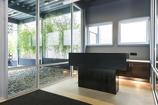 Rented by Bold New York | media 25