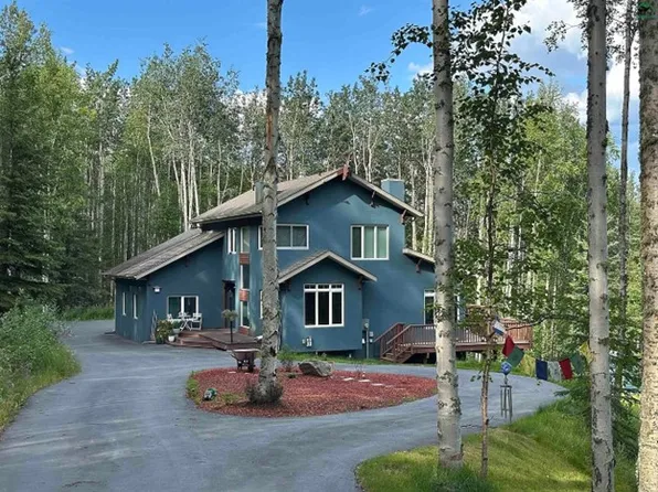 820 Merlin Ln, Fairbanks, AK 99709