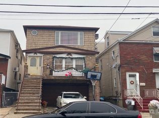 125 Hobart Ave, Bayonne, NJ 07002