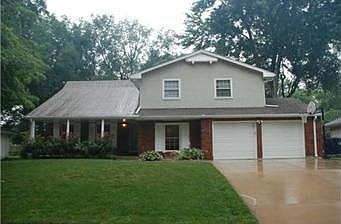 1st image of 1004 SW Skyline Dr