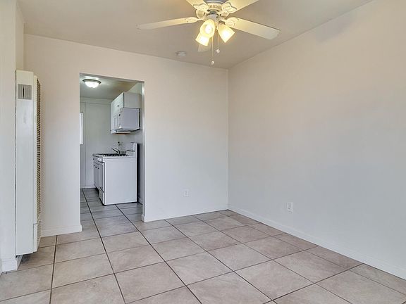 4th image of 7733 Victoria Ave APT 3