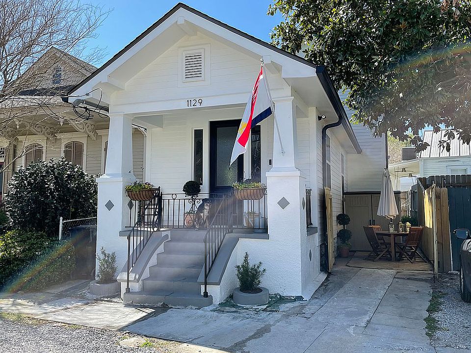2nd image of 1129 N White St