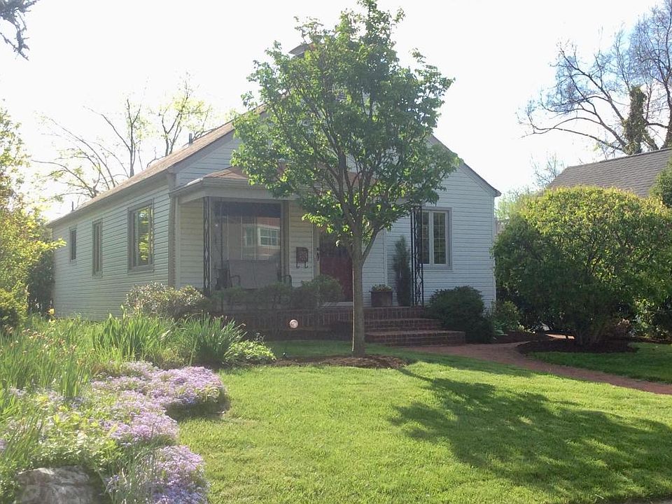 1st image of 1156 N Parkway Ave
