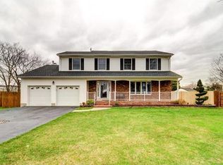 17 Rutherford Ct, Middlesex, NJ 08846