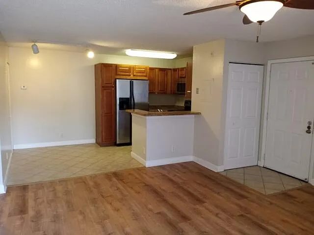 1 bed, 1.0 bath, 730 sqft, $1,700 — Photo 4