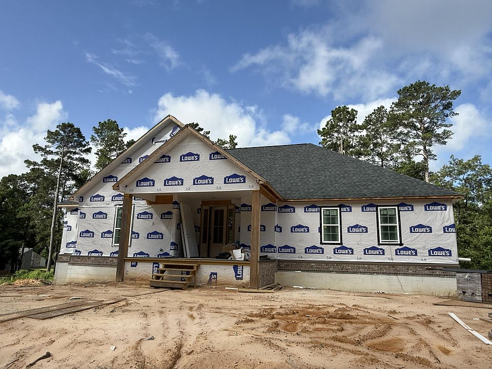 1st image of 153 Country Club Ext