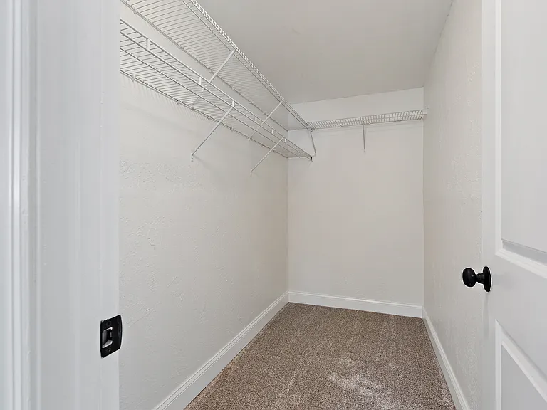 5273 Denver St NE — Photo 11