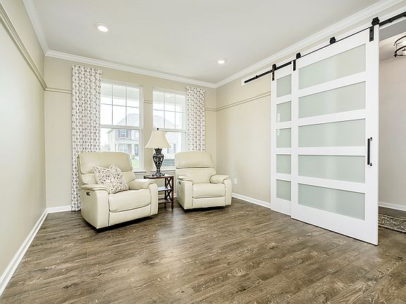 4th image of 7960 Village Green Dr