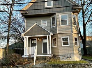 208 Pontiac Ave, Cranston, RI 02910