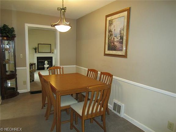 5th image of 414 Cambridge Ave