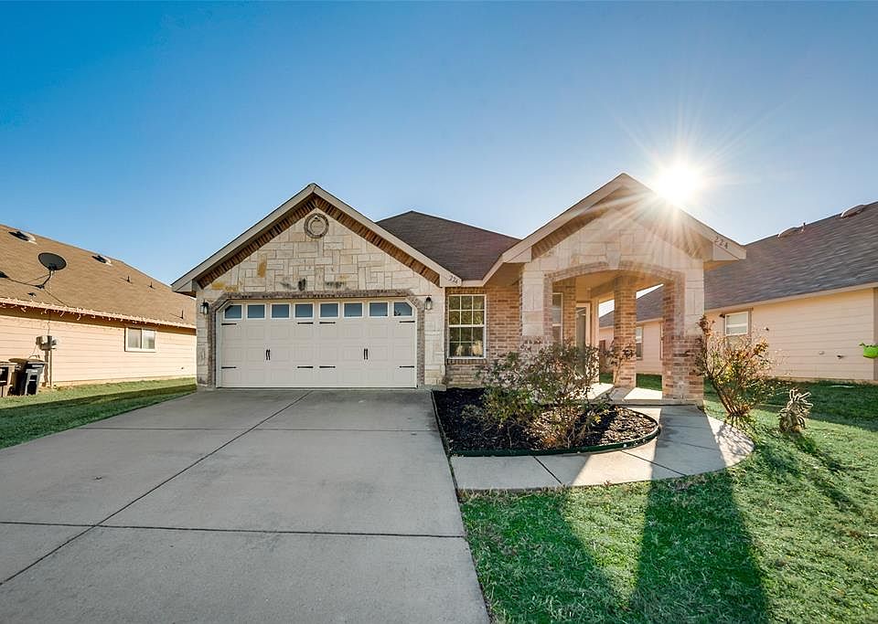 1st image of 224 Chalk Mountain Dr