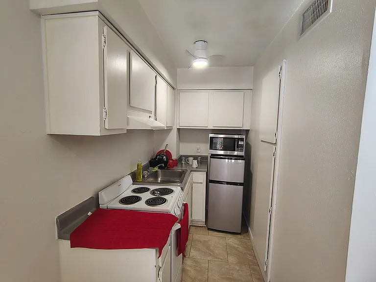 100 Lorenz Rd #507 — Photo 5