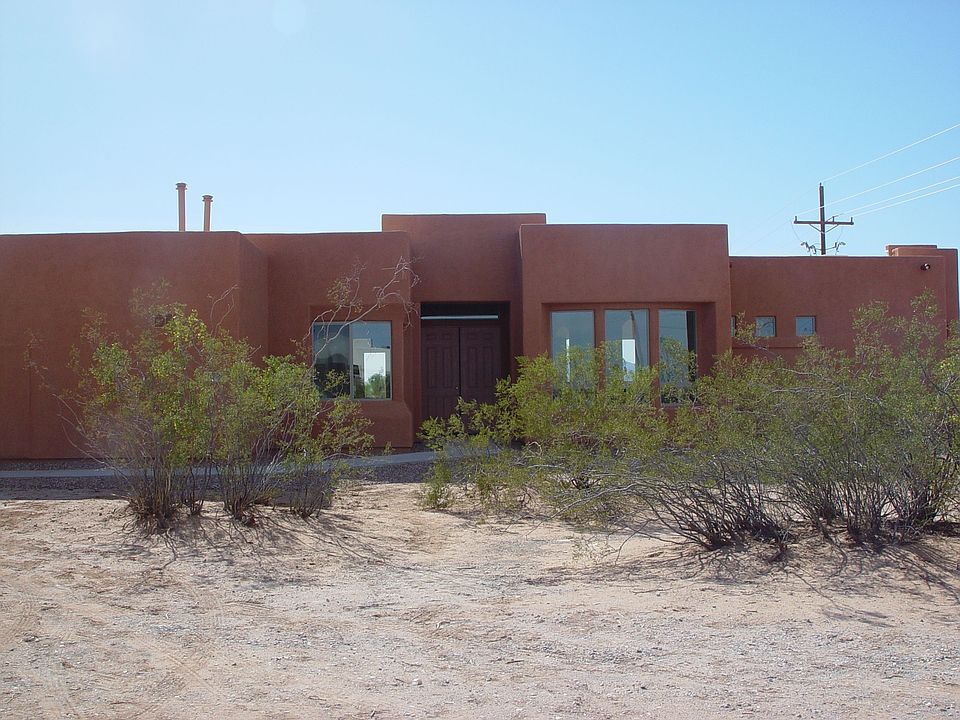 HOME EXTERIOR