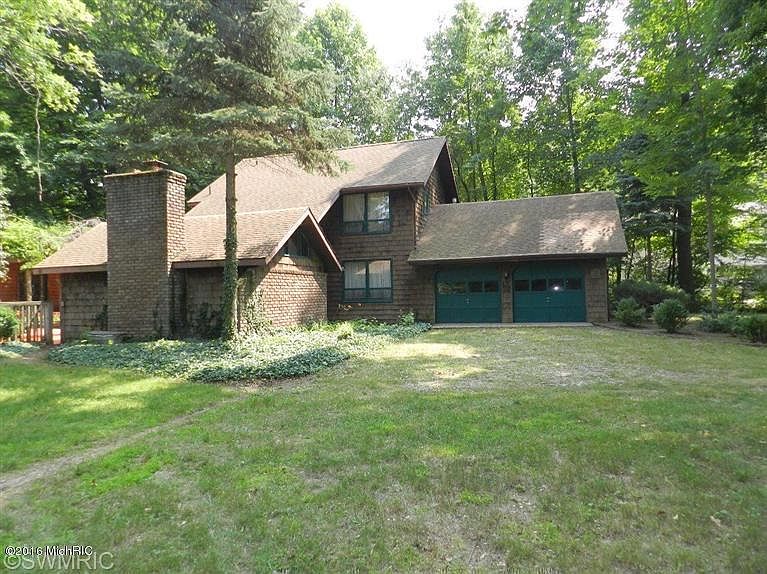1st image of 4465 Greenwood Dr