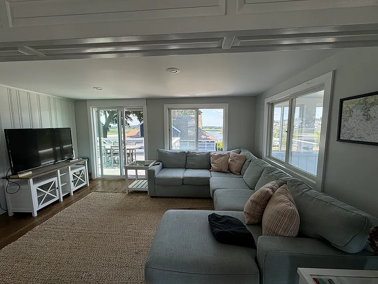 9 Hilltop Rd — Photo 5