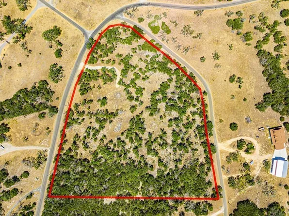 4118 Oak Aly, Kerrville, TX 78028