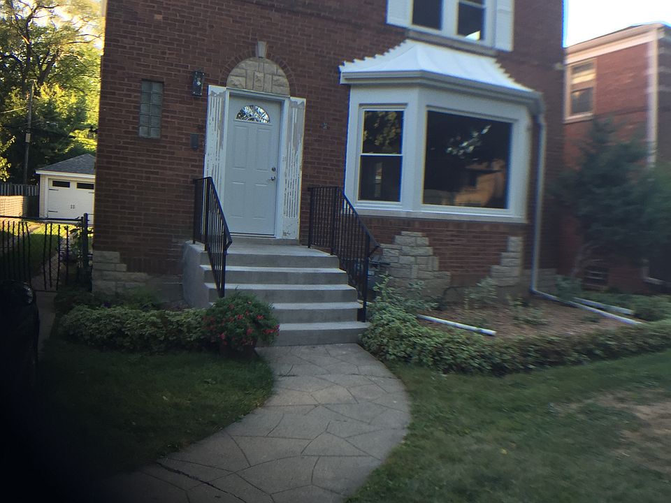1st image of 4909 Fairview Ln