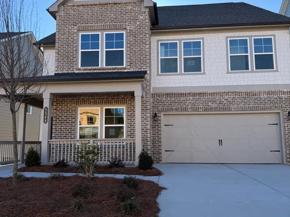 5548 Coalie Trce, Flowery Branch, GA 30542