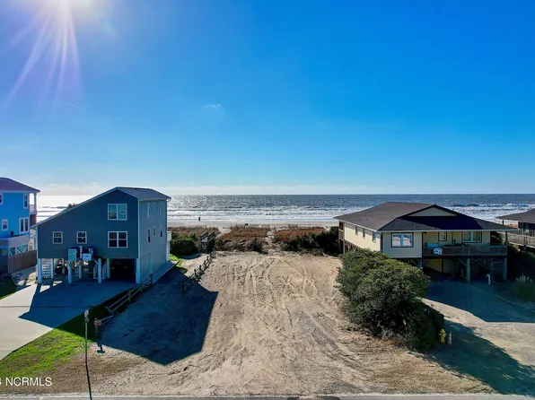 157 Ocean Boulevard W, Holden Beach, NC 28462